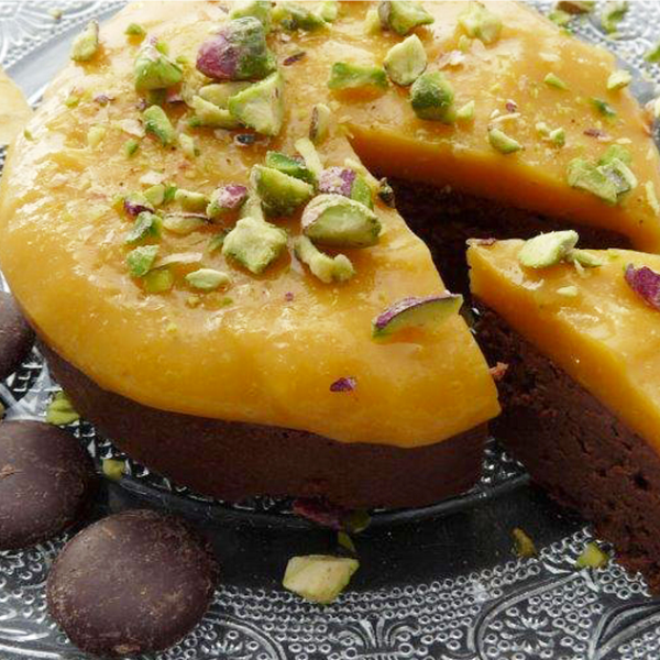 Gâteau au chocolat mousseux à la mangue (sans&nbsp;gluten)