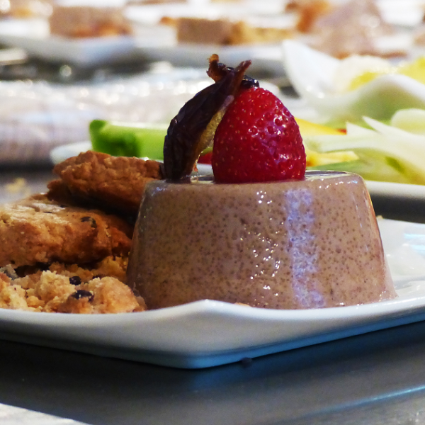 Entremets aux dattes Medjool et à la purée de&nbsp;noisettes