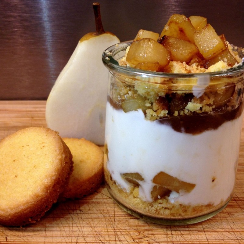 Verrines de poires aux épices et chantilly au&nbsp;citron