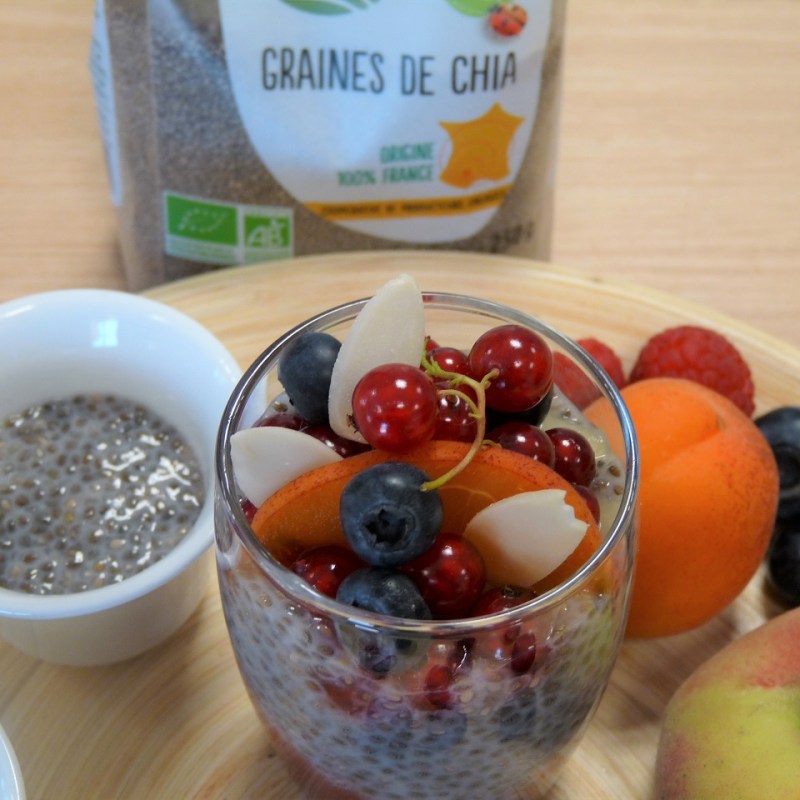 Entremets aux graines de chia et aux fruits&nbsp;rouges