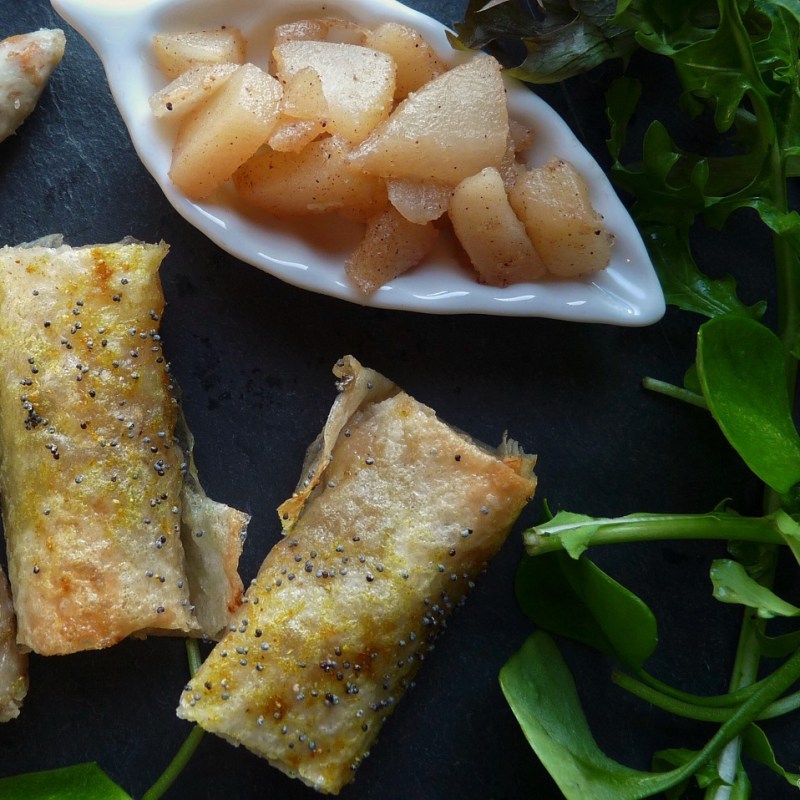 Nems aux poires confites, aux noix et à la fourme&nbsp;d&rsquo;Ambert
