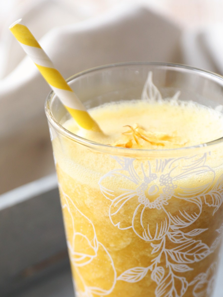 Smoothie mangue & noix de coco aux graines de&nbsp;chia