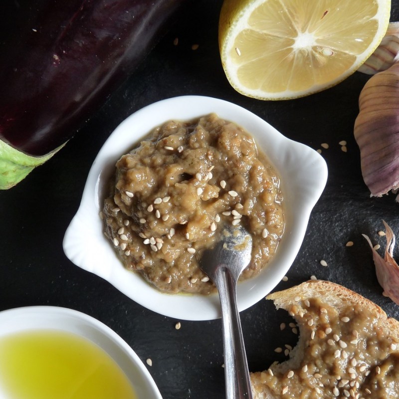 Caviar d&rsquo;aubergine à la purée de&nbsp;sésame