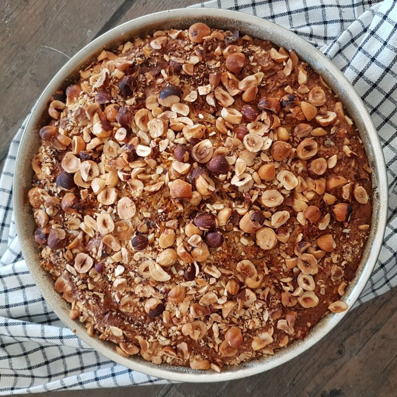Gâteau fondant à la butternut et aux noisettes&nbsp;grillées