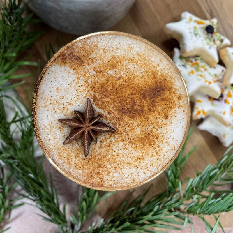 Chaï latte végétal et mousse de lait&nbsp;d&rsquo;avoine