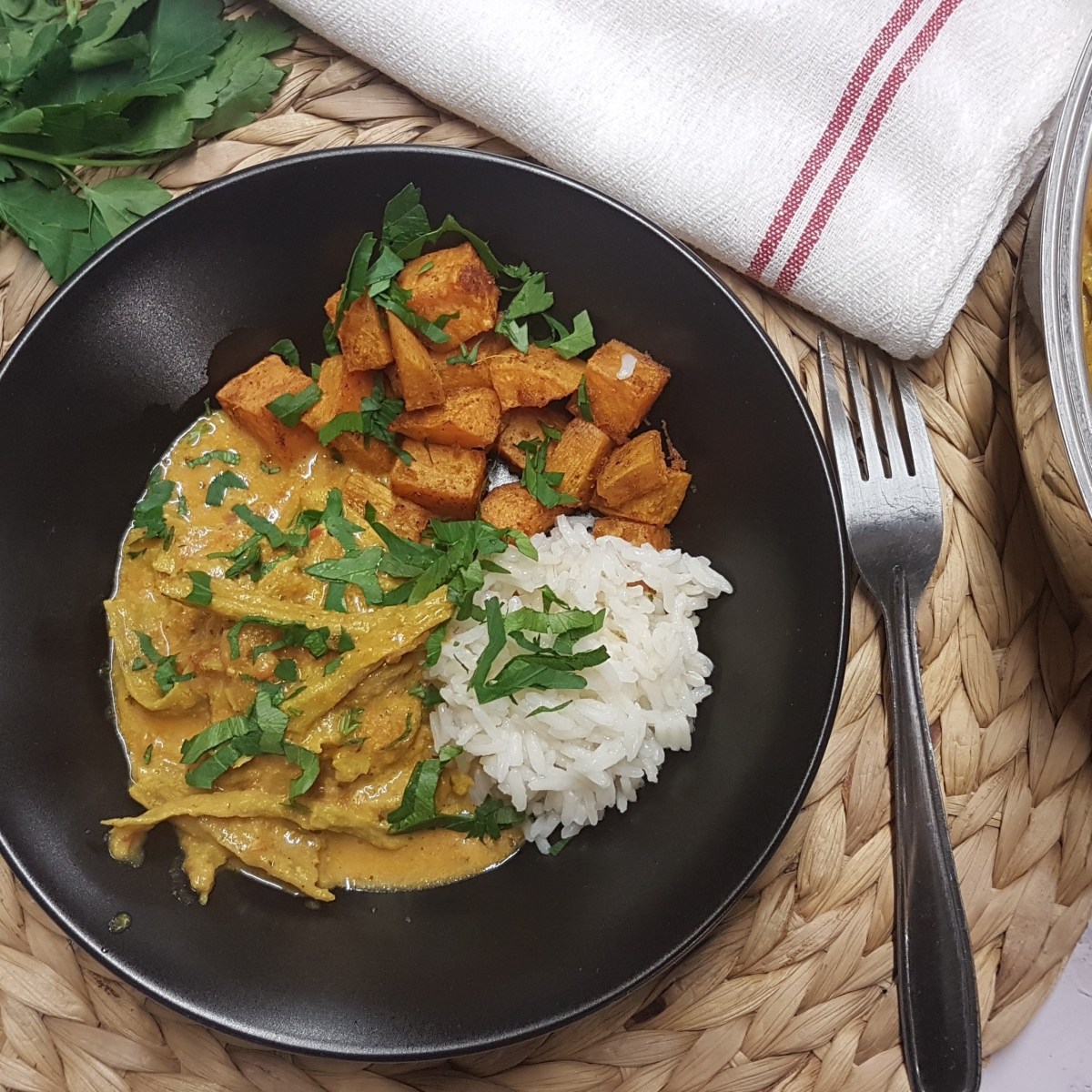 Tikka masala végétarien au seitan et à la patate&nbsp;douce
