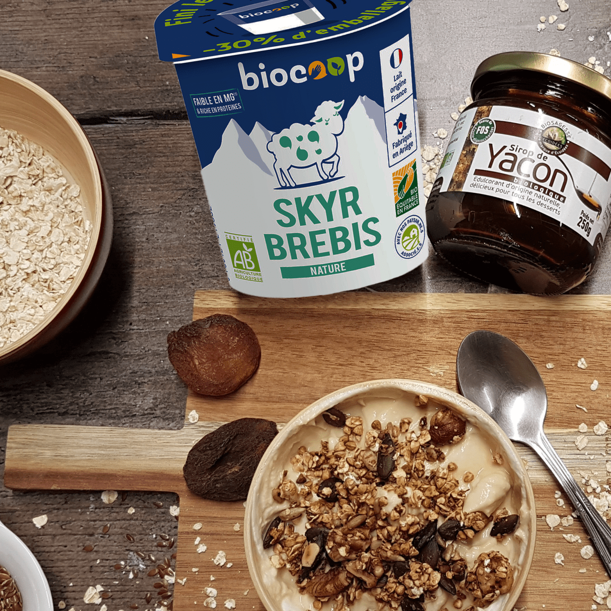 Granola maison (et skyr de brebis au sirop de&nbsp;yacon)